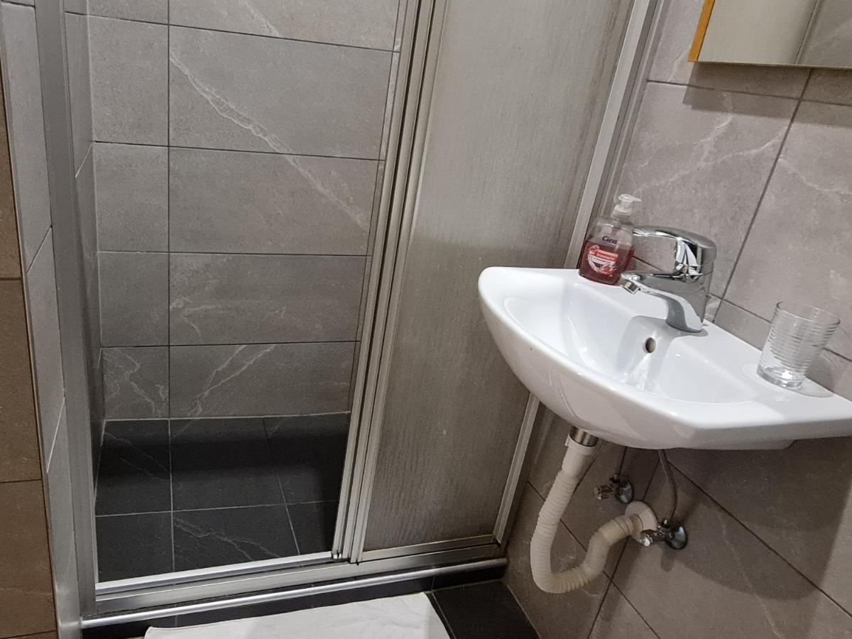 Aparthotel Laaerberg Vienna Esterno foto
